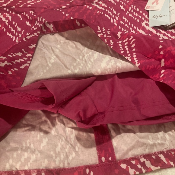 Lady Hagen Breast Cancer Fuscia and White Houndstooth Athletic Skorts Sz 12 NWTS - Picture 7 of 16